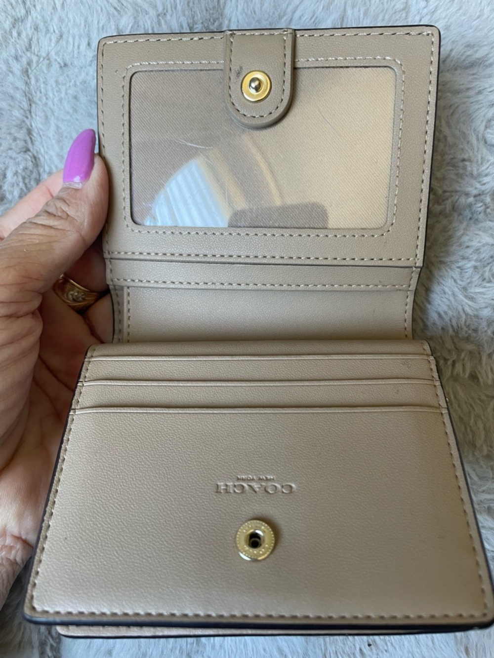 Coach Cream Signature Compact Snap Wallet with Carriage Logo - Picture 3 of 3
